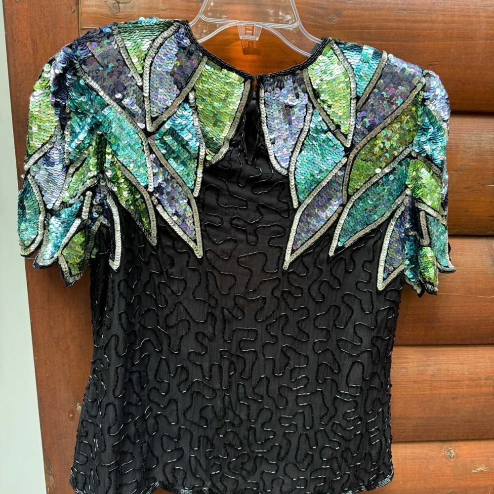 Sz L SILK Vintage Laurence kazar top sequins beads